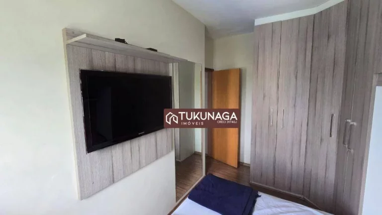Imagem Apartamento 3 Quartos Com Móveis Planejados, Sacada De Vidro.
