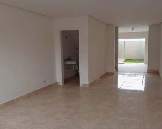 Imagem Sobrados novos ótima localização 2 suítes e 2 vagas