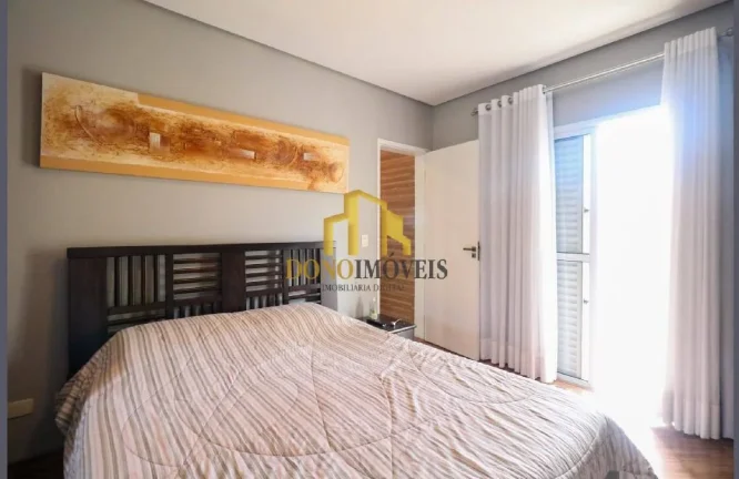 Imagem Sobrado amplo com 215 m², 3 dormitórios, Bairro Ceramica, SCS