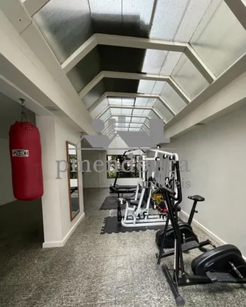 Imagem Apartamento a venda Rua Cayowaa com 176m², 3 suítes e 2 vagas + depósito.