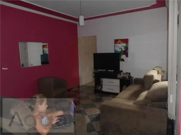 Imagem Casa para Venda em Praia Grande, Guilhermina, 3 dormitórios, 1 suíte, 2 banheiros, 5 vagas