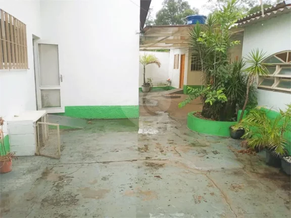 Imagem Casa à venda ou para alugar com 7 quartos, sendo 2 suítes, em Butantã, São Paulo - SP
