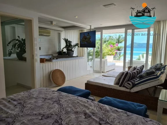 Imagem Casa a Venda em Juquehy Frente ao Mar, Aluguel Mas 12 pessoas, com 5 Suítes, vista ao mar, 350m² de área construída | Juquehy Imobiliária