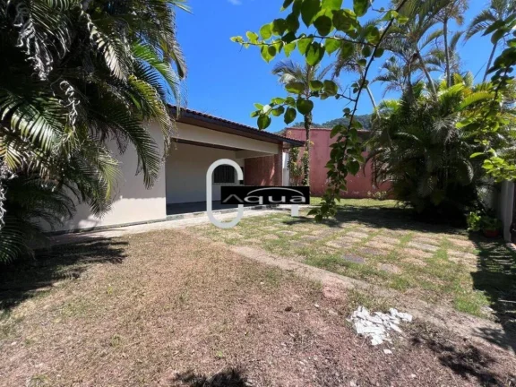Imagem Casa para Venda em Peruíbe, Guarau, 3 dormitórios, 1 suíte, 2 banheiros, 4 vagas