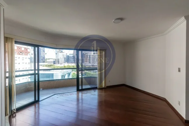 Imagem Apartamento para locação em São Paulo-SP, bairro Santo Amaro: 3 quartos, 1 suíte, 2 salas, 3 banheiros, 2 vagas, 126m².