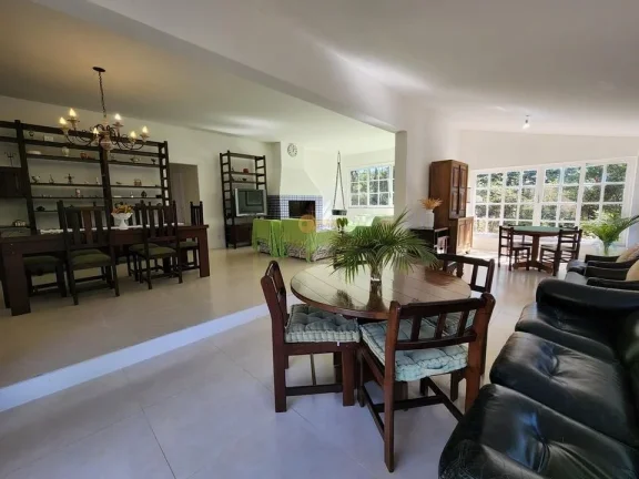 Imagem Casa para Venda em Teresópolis / RJ no bairro Granja Mafra