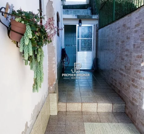 Imagem Casa à venda, 86 m² por R$ 390.000,00 - Vale do Paraíso - Teresópolis/RJ