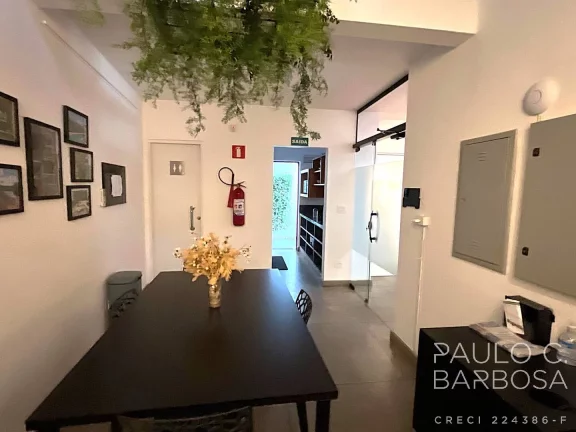 Imagem Vila Madalena Locação - Imóvel Comercial 250m² - 2 + 1 Vagas