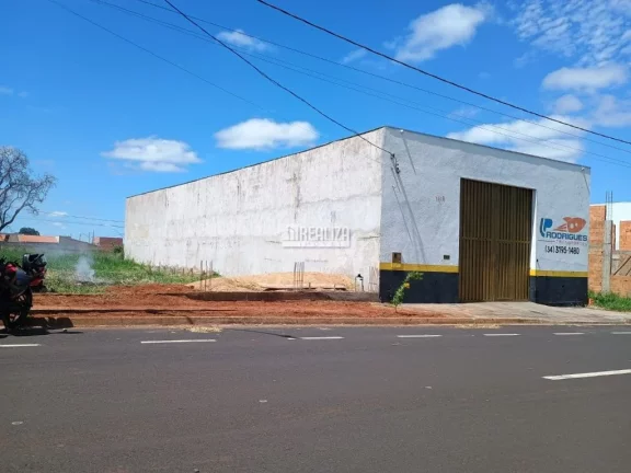 Imagem Galpão a venda no Parque das Laranjeiras, Uberaba-MG