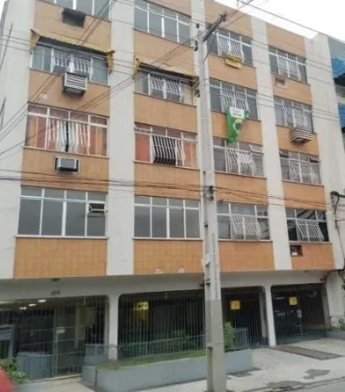 Imagem Apartamento com 2 dormitórios à venda, 71 m² por R$ 230.000,00 - Centro - São Gonçalo/RJ