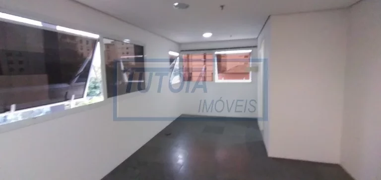 Imagem CONJUNTO COMERCIAL A VENDA NO PARAISO