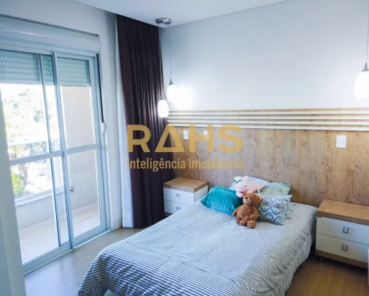 Imagem Completo em todos os detalhes, contemplada com um edifício de formas ousadas e modernas. Localizado...