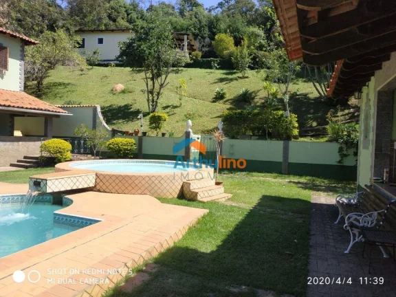 Imagem Magnífica chácara de 2800 m² - 7 dorm - 08 vagas - venda por R$ 1.000.000 e pacote locação por R$ 6.650/mês - Condominio Restinga Verde- São Roque/SP