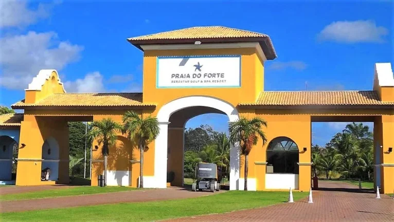 Imagem Apartamento alto padrão em Praia do Forte, Mata de São João-BA no Ibero Star