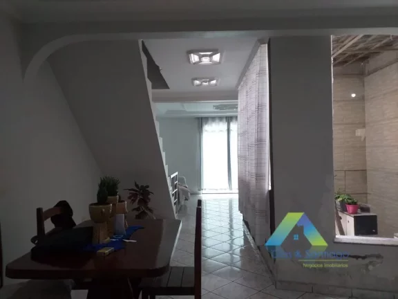 Imagem Vila Homero Thon Sobrado 297M², 3 dormitórios, 5 vagas, ótima localização e valor !!!