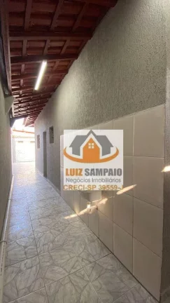 Imagem Casa Isolada, 2 Dormitórios, Amplo quintal, Campos Elíseos, R$ 270.000,.00