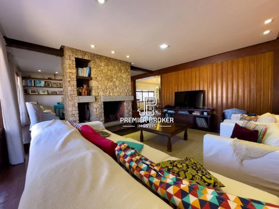 Imagem Cobertura com 4 dormitórios à venda, 398 m² por R$ 2.690.000,00 - Agriões - Teresópolis/RJ