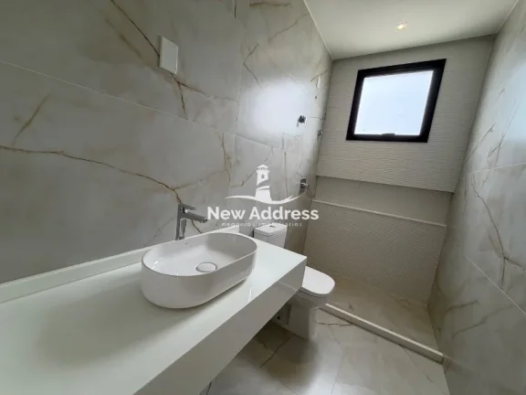 Imagem Casa térrea de alto padrão com piscina, 3 quartos e projeto moderno, ideal para quem busca conforto, integração e sofisticação.