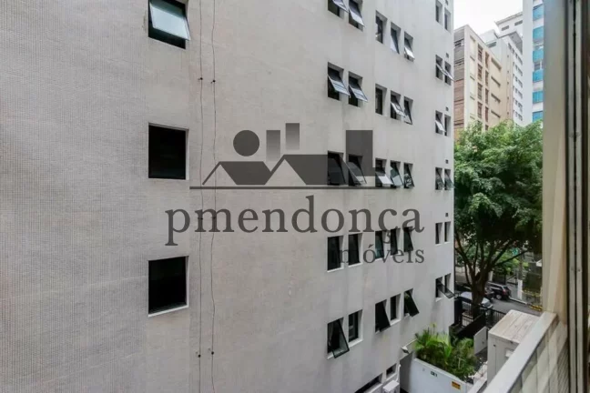 Imagem Apartamento com 155m² na Rua Baronesa de Itu, pronto para morar!