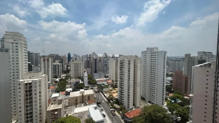 Imagem Apartamento à venda em Moema, SP: 3 quartos, 1 suíte, 1 sala, 2 vagas, 118m² de área. Venha conferir!