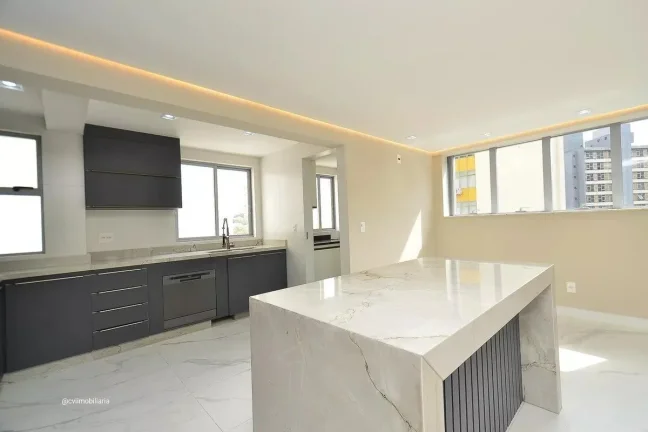 Imagem Localizado na charmosa região da Savassi, em Belo Horizonte, este apartamento é uma excelente esco...
