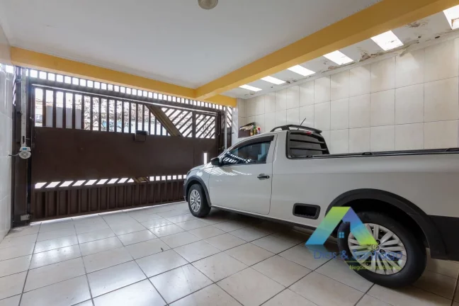 Imagem Excelente sobrado com 250m² e alto padrão de acabamento!