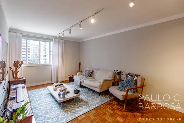 Imagem Itaim Bibi Venda - Reformado - 2 dormitórios - 1 Vaga - 105m²