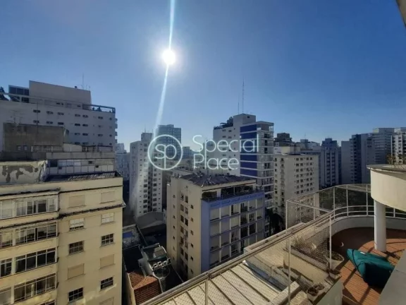 Imagem Linda Penthouse no miolo do bairro. São 231m² de área privativa, 3 dormitórios ( 1 suíte) e 2 v...