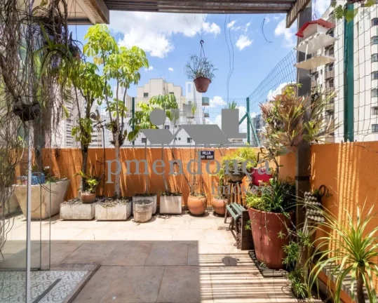 Imagem Cobertura Duplex reformada em Perdizes com 3 quartos e 1 vaga, 312m²