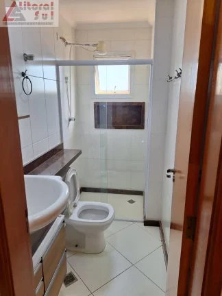 Imagem Apartamento para locação em Praia Grande-SP, Tupi: 2 quartos, 1 suite, 1 sala, 2 banheiros, 1 vaga de garagem.