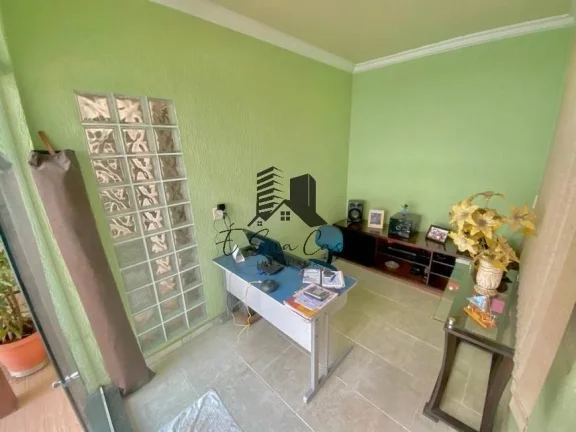 Imagem Casa de 4 quartos Bairro Castelo, Belo Horizonte