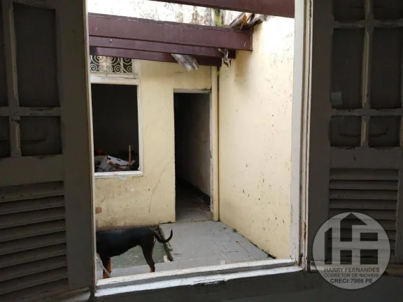 Imagem Casa á venda nas Graças, Recife, PE