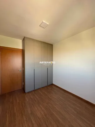 Imagem Apartamento com 2 dormitórios no Collis Residence