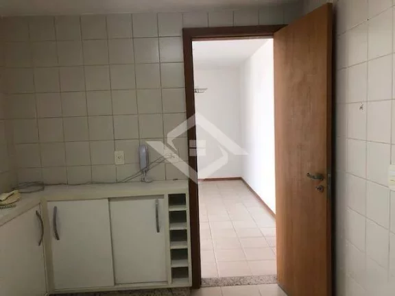 Imagem Apartamento 3 Quartos com Vista para o Mar em São Domingos - 130m²