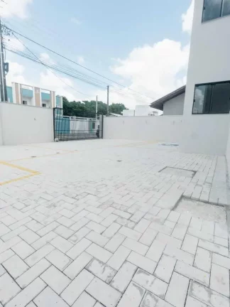 Imagem Apartamento com 2 dormitórios e 1 vaga de garagem em Navegantes/SC