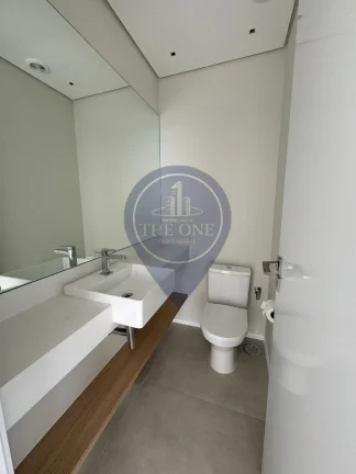 Imagem Apartamento de Luxo para Locação no Itaim Bibi - São Paulo-SP: 3 Quartos, 3 Suítes, 2 Salas, 4 Banheiros, 2 Vagas de Garagem!