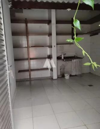Imagem Excelente casa comercial com 396m2 de área construída