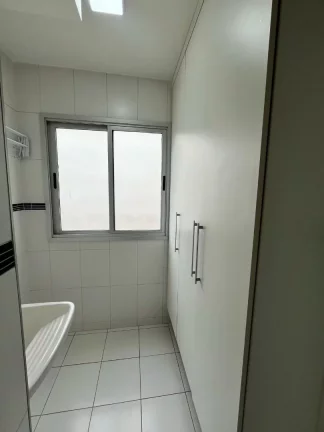 Imagem Apartamento com 2 dormitórios para alugar, 74 m² por R$ 3.517,00/mês - Jardim das Colinas - São José dos Campos/SP