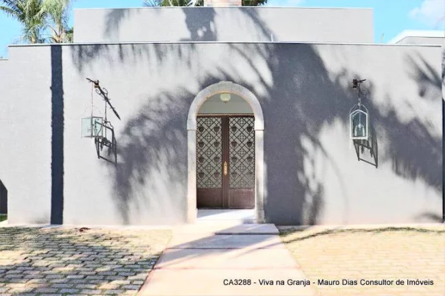 Imagem CASA MARAVILHOSA! MODERNA! DE FRENTE PARA O CAMPO DE GOLF. Granja Viana