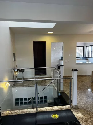 Imagem SOBRADO - OSASCO/CENTRO - à venda com 354m², 4 quartos e 4 vagas
