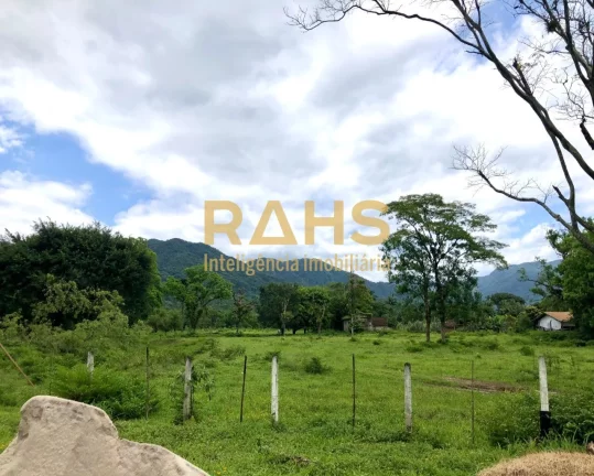 Imagem Excelente área as margens da BR 101 em Pirabeiraba, com 171.016,50m² de área total, com 119m de f...