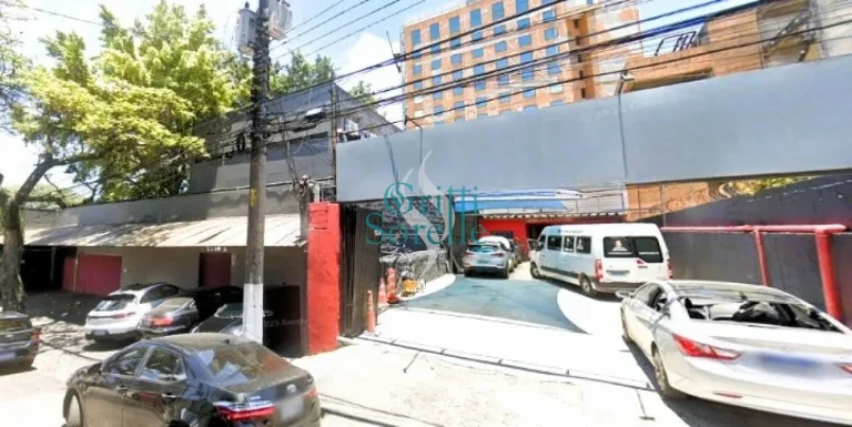 Imagem Área/Terreno à Venda em Indianópolis - São Paulo/SP.