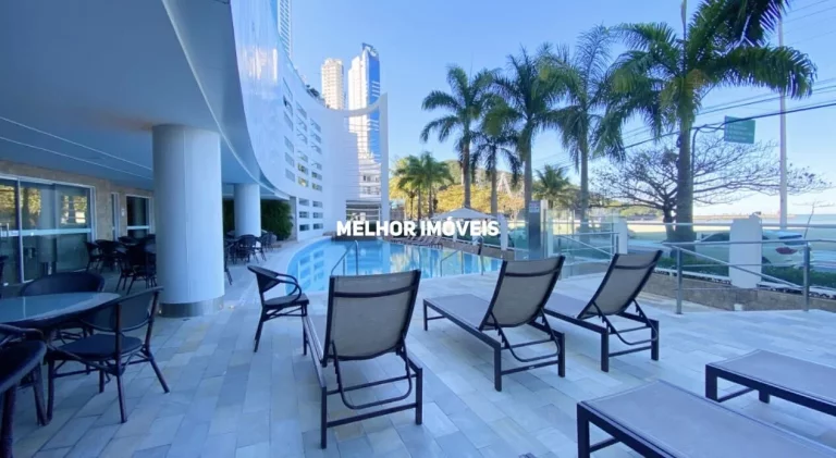 Imagem Apartamento alto padrão Frente Mar á venda com 3 suítes, 2 vagas localizado no centro de Balneário Camboriú