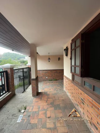 Imagem Casa para Venda ou Locação - 4 Quartos - Professores - COD 1326