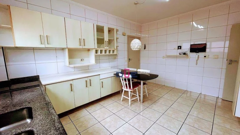 Imagem Apartamento com 4 dormitórios à venda, 142 m² por R$ 1.250.000,00 - Gonzaga - Santos/SP
