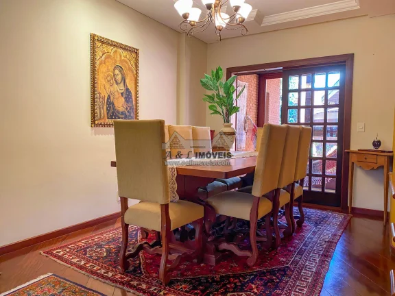 Imagem Apartamento à venda em Campos do Jordão – Duplex próximo ao Capivari
