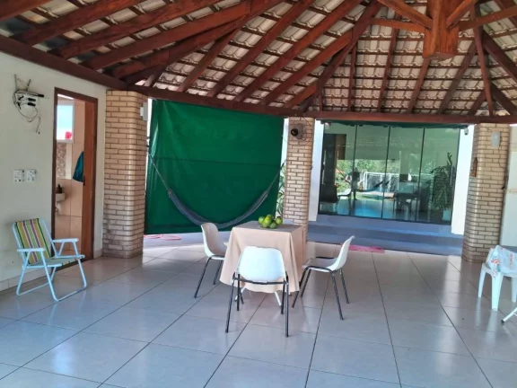 Imagem "Seu Refúgio dos Sonhos: Rancho à Venda no Exclusivo Condomínio Acácias!"