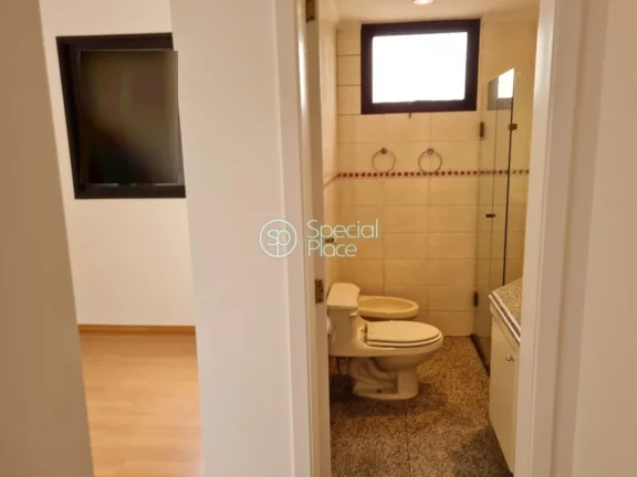 Imagem Apartamento em Moema possui 02 dormitórios, sendo 01 suíte e 04 vagas. Um ótimo imóvel para quem...