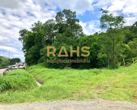 Imagem Amplo terreno de frente para a BR 101, em Pirabeiraba, Joinville. Baixou de R$1.990.000,00 por R$1.8...