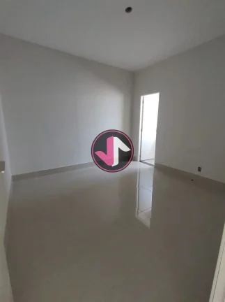 Imagem Casa no Bairro Santa Cruz 1 - cuiabá - MT Esta casa nova oferece um ambiente espaçoso e confortáv...